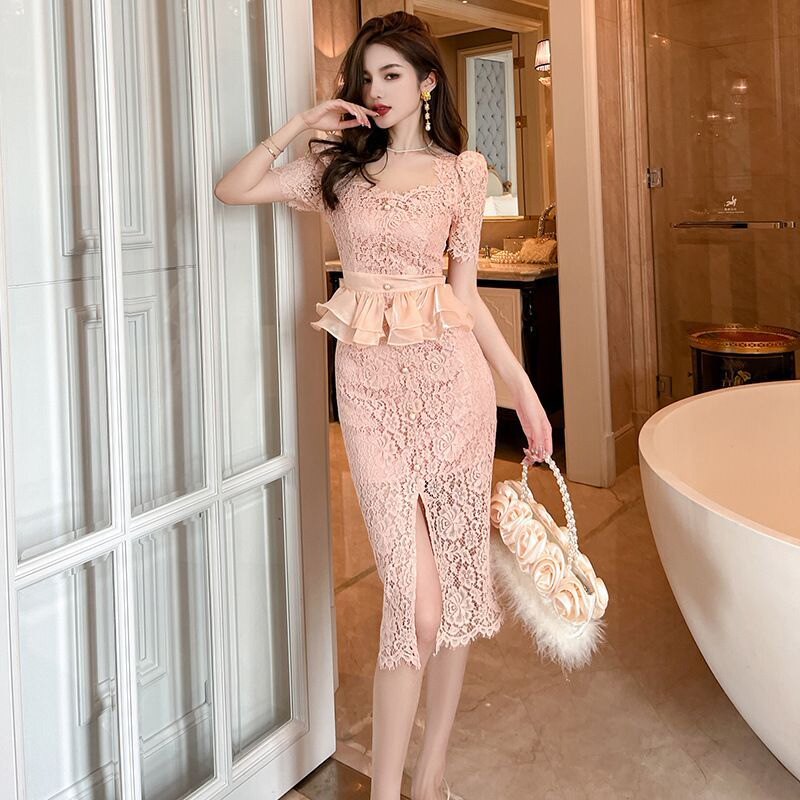 气质女神范粉色蕾丝纯欲裙子2026夏季新款女装假两件修身连衣裙子