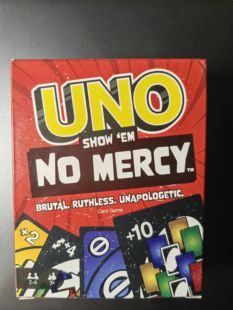 红色包装巫诺纸牌NO MERCY聚会桌游友尽牌 绝不留情优诺UNO牌