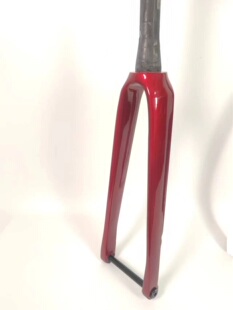 全内走线碳纤维公路自行车前叉，越野公路自行车前叉，桶轴碟刹公