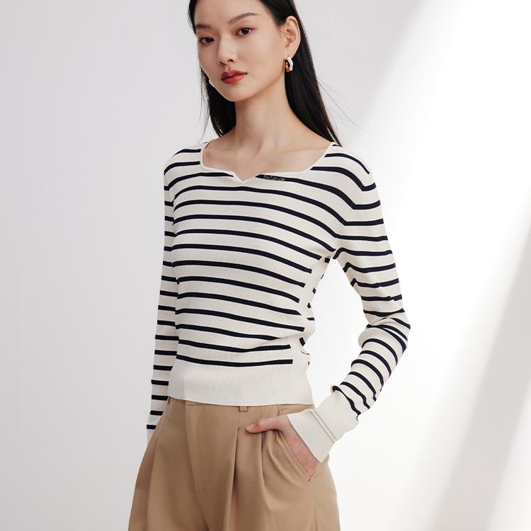 EP春季新品条纹方V领显瘦套头针织衫毛衣EGJPA9902A-1499