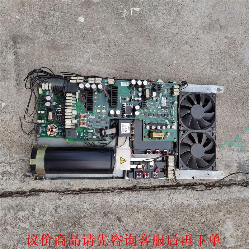 运行中拆机三菱YX302C792-01变频器，图就是实物图，