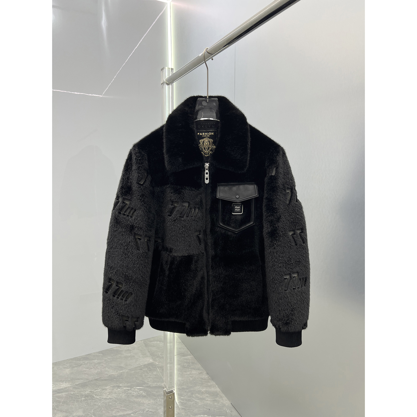 欧洲站高端潮牌欧货冬季个性口袋仿皮草皮毛一体翻领卡貂绒外套男