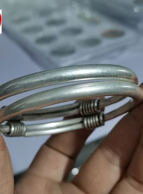 古玩收藏仿古白铜镀银圆条银手镯老银可以调节大小手镯
