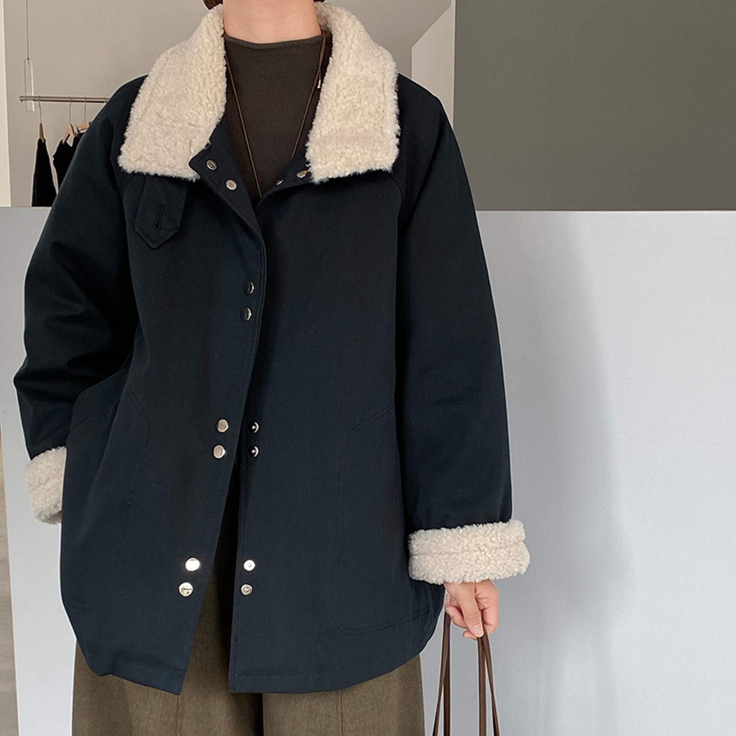 50白鸭绒工装风羽绒服派克外套女