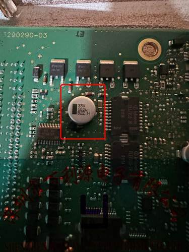 100UF35V汽车贴片电容