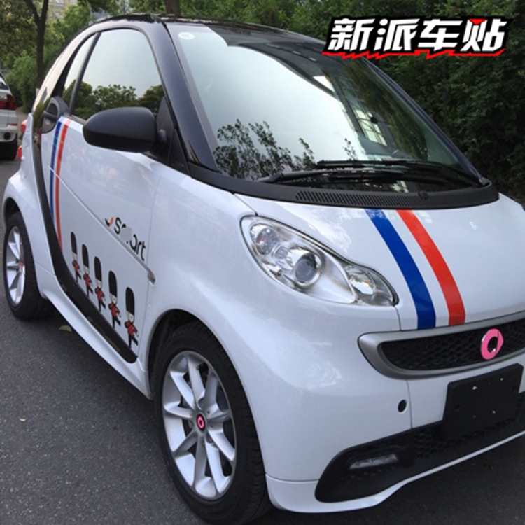 奔驰英伦红蓝车身贴