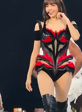 Lisa黑色龙纹巡演同款歌手演出服定制