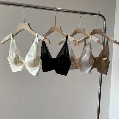 法式蕾丝内衣女大胸显小