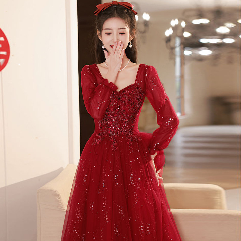 高级感敬酒服新娘结婚婚礼礼服裙图片