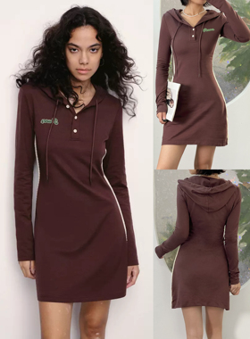 01.03新品 呦R 纯棉复古休闲风连帽半开襟侧边撞色线条修身连衣裙