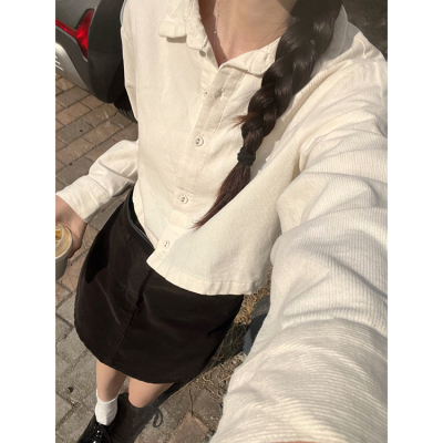 日常百搭灯芯绒短款衬衫
