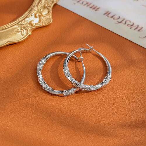 S925纯银针镶钻轻奢气质耳环