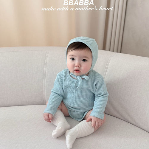 韩国童装BBABBA超吸睛连体衣