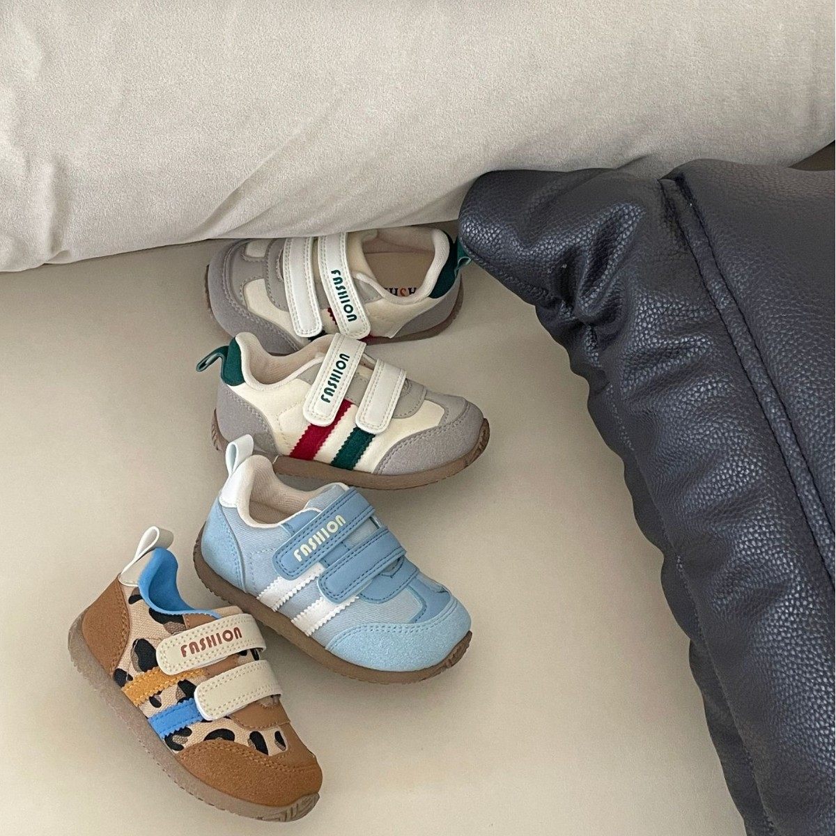 儿童韩版板鞋2025春季新款幼儿园魔术贴休闲鞋男女宝宝阿甘运动鞋,童鞋/婴儿鞋/亲子鞋,运动鞋,淘宝优惠券,粉丝福利购,淘宝优惠卷