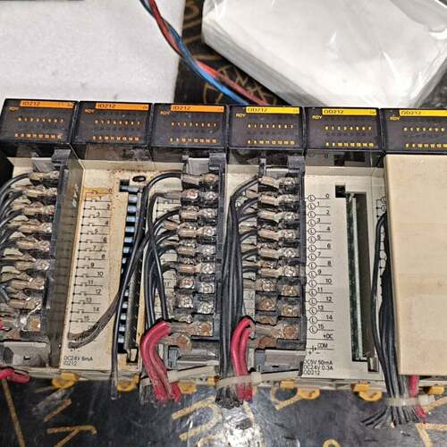 可维修欧姆龙模块CQM1-lD212 两个 一个 0C222 两议价