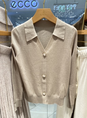 2025年马天奴商场同款MYTENO正品V领针织衫MHAUE5SWHP