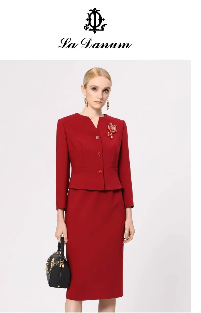 2023年阿丹娜商场专柜同款绵羊毛假两件套收腰连衣裙LRA862DRB0