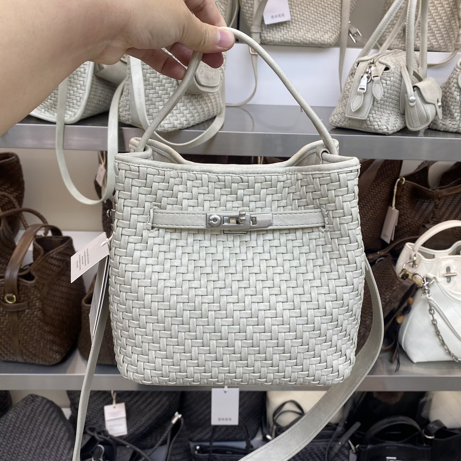 手工编织水桶包女包包女款夏季凯莉包女包洋气单肩腋下包斜挎包