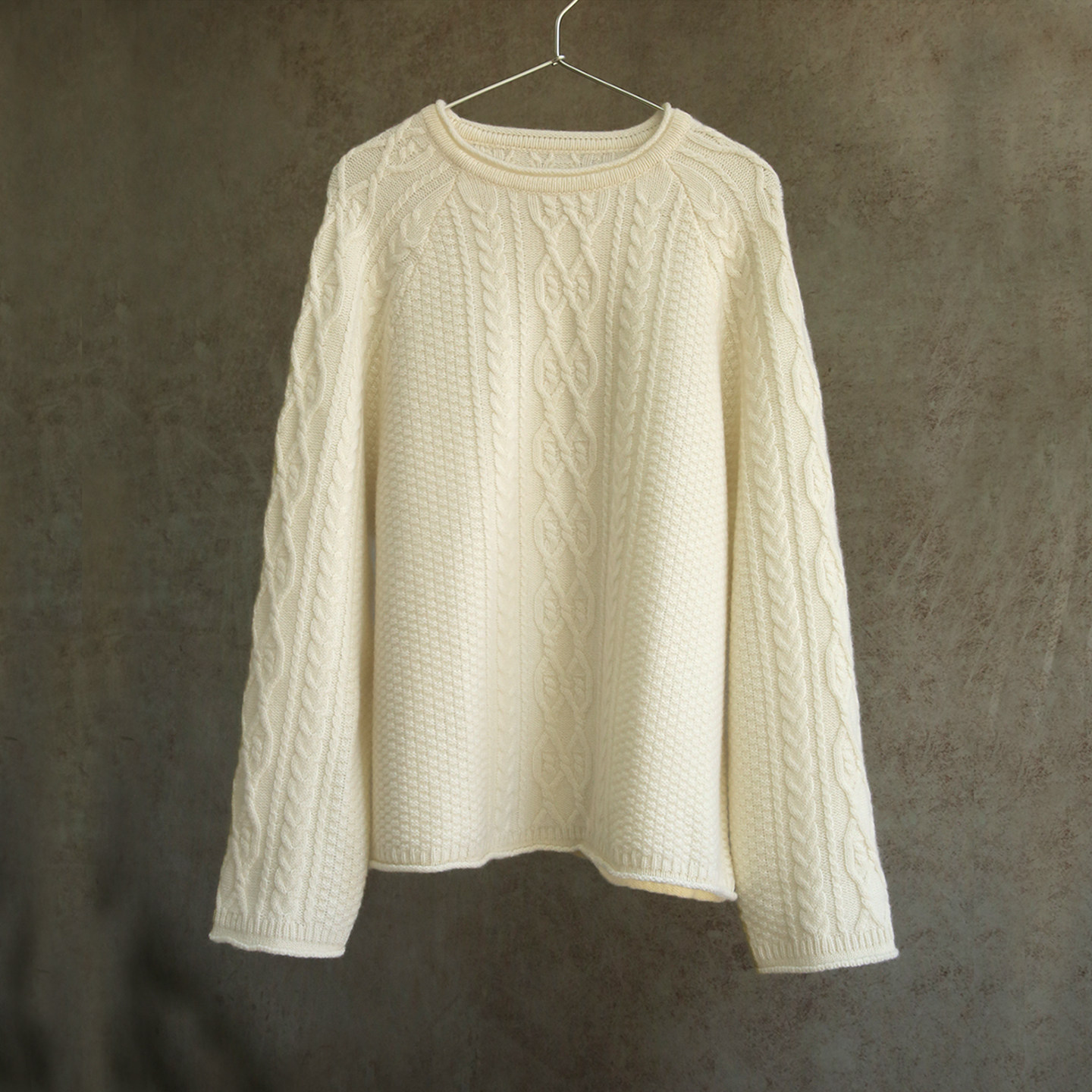 云芝元 25冬新款康赛妮羊绒衫白色绞花插肩袖纯羊绒套头衫1206-M,女装/女士精品,羊绒衫,淘宝优惠券,粉丝福利购,淘宝优惠卷