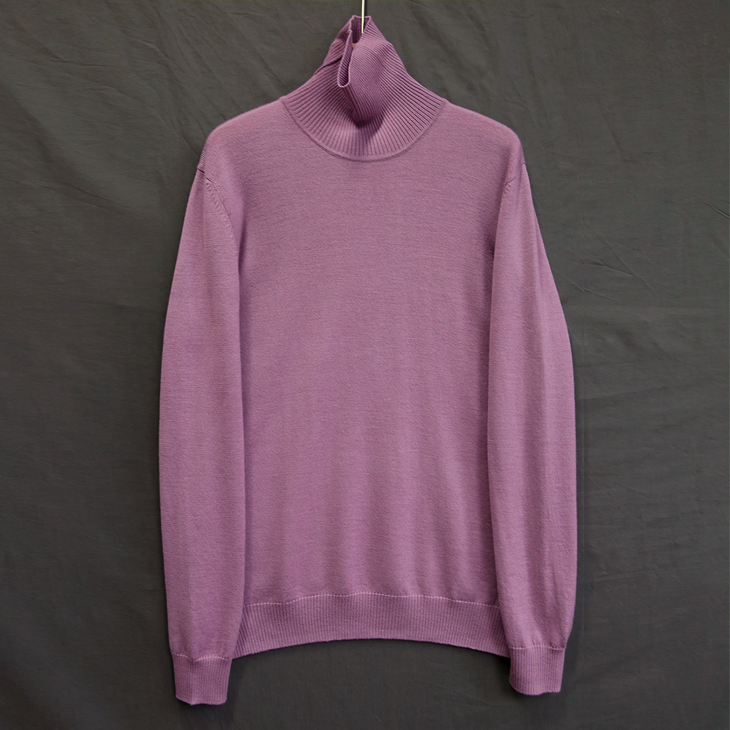 云芝元德国扬子精纺纯羊毛粉紫色高领休闲横机针织打底衫1092-M