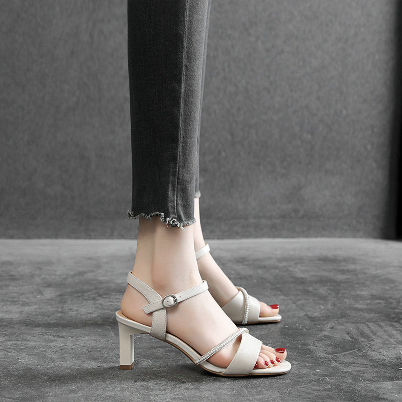 断码清仓非凡真皮女鞋凉鞋粗跟高跟2023年夏季新款夏软皮时装一字