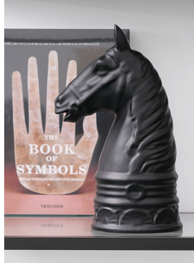 黑骑士马头树脂雕塑样板间售楼处书房书柜茶几软装饰品摆件