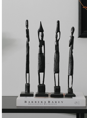 中古侘寂部落人像雕塑组合样板间售楼处玄关书柜金属装饰品摆件