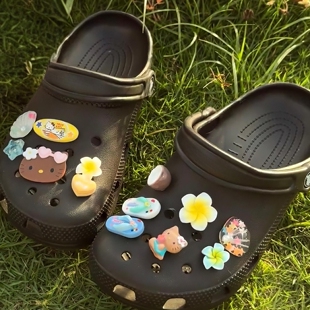 夏威夷黑皮KT沙滩夏日度假卡通可爱洞洞鞋扣diy鞋花装饰适配crocs