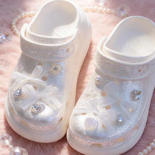 超仙洞洞鞋配饰鞋花高级感珍珠钻石蝴蝶结装饰扣鞋面适配crocs