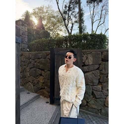 Magadeth 年度/店主私服/定制4个月私服D*OR秀款刺绣毛衣