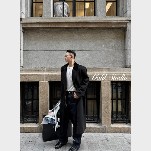 设计感丝绒拼接老钱风毛呢大衣