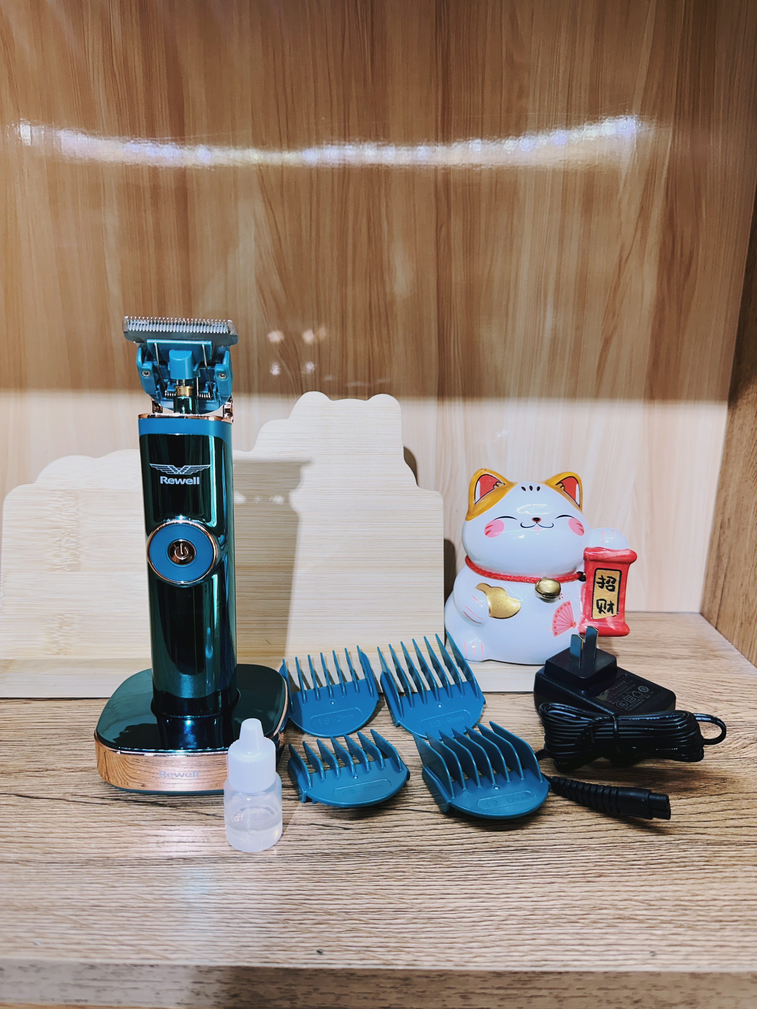 日威Rewell多功能男士电动电推剪v325理发器家用发廊数显加速