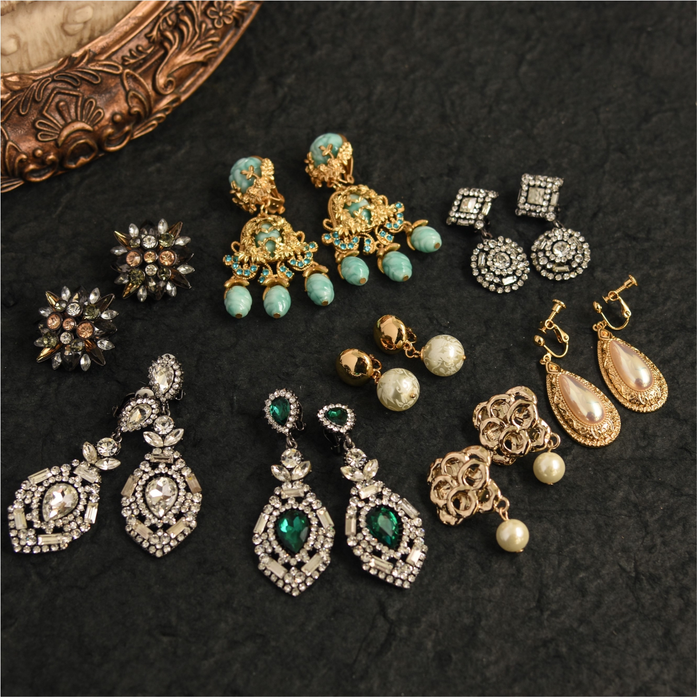 墙角数枝梅，凌寒独自开。珍珠耳夹无耳洞女秋冬孤品夸张晚宴会