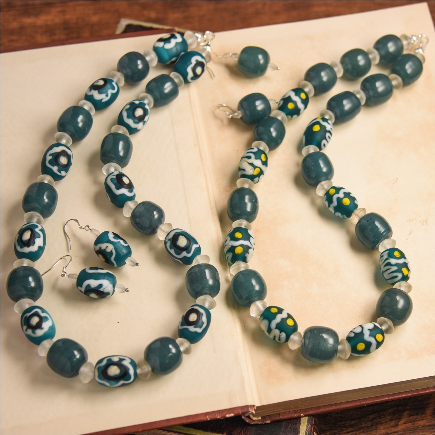 单圈欧美风随形珠串老矿料