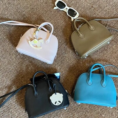 半钢五金半手缝保龄球包