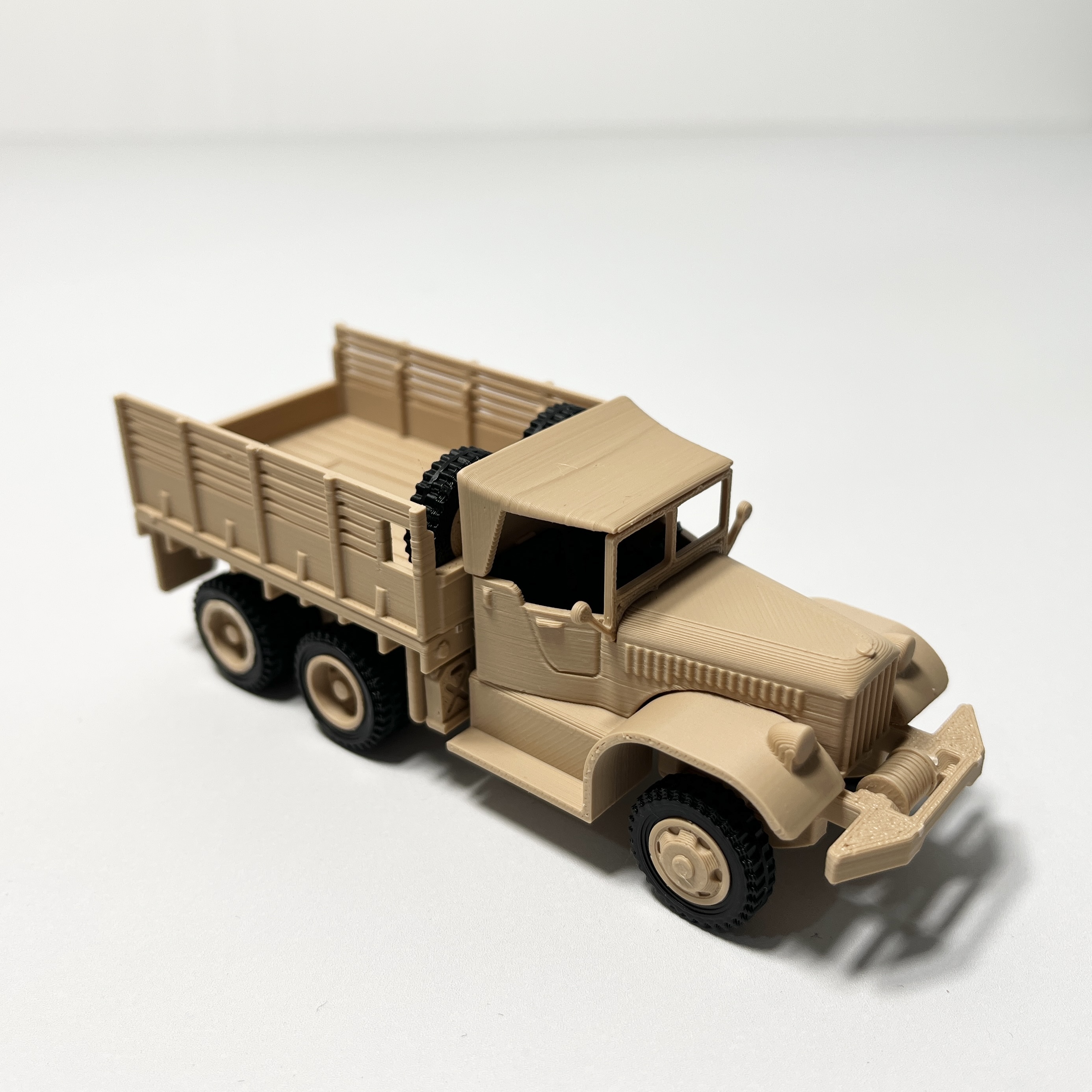 美军Diamond T968型6x6军用卡车沙色1/64火柴盒3D打印拼装模型