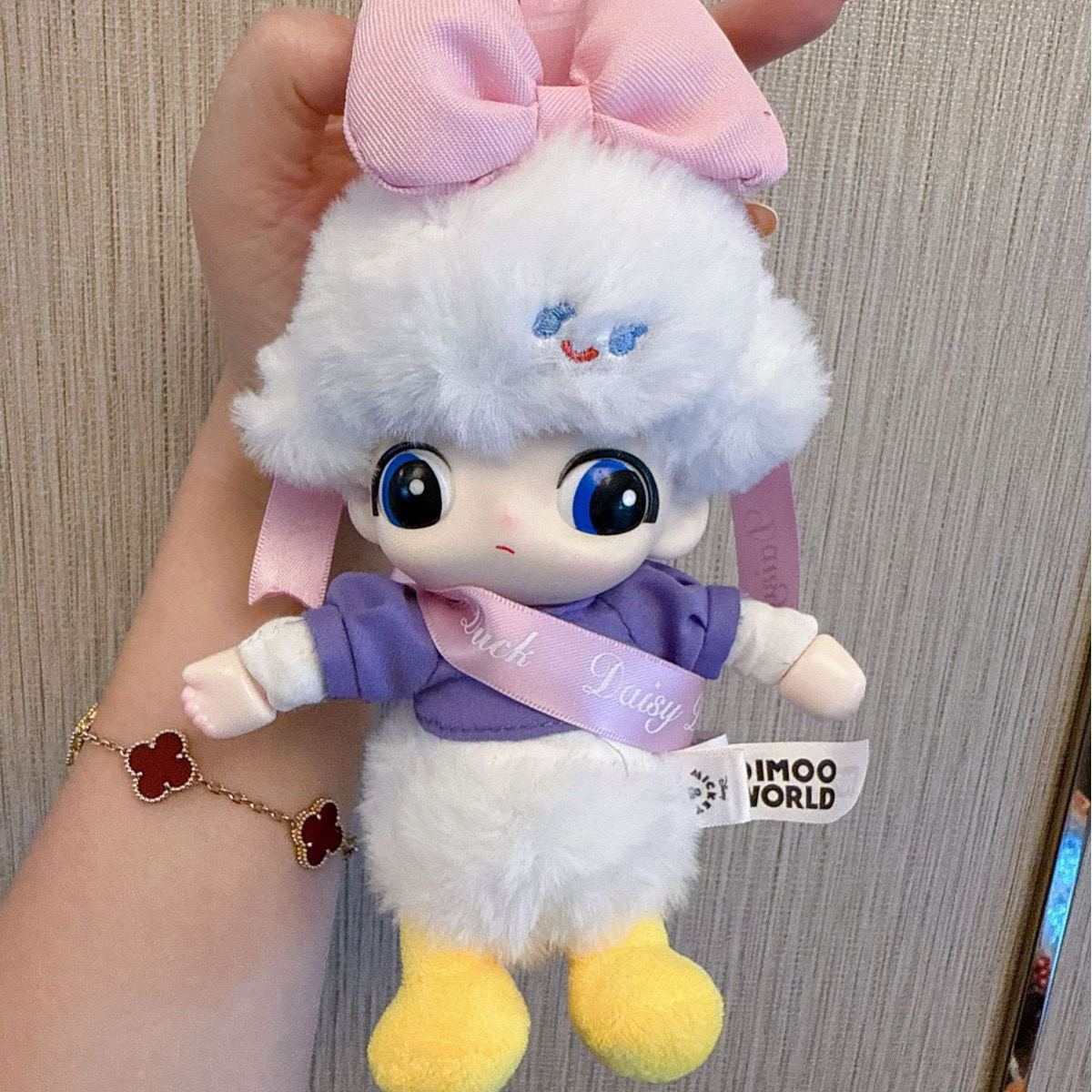 新品DIMOMO挂件娃娃机大号搪胶娃娃情侣挂件系列搪胶毛绒钥匙圈盲