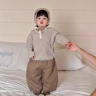 宝宝衣服春秋款潮帅气时髦男宝休闲风条纹上衣裤子分体套装周岁服