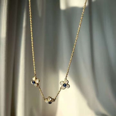 【罗马旧事】复古爆闪蓝宝石花朵项链轻奢做旧金毛衣链锁骨链新款