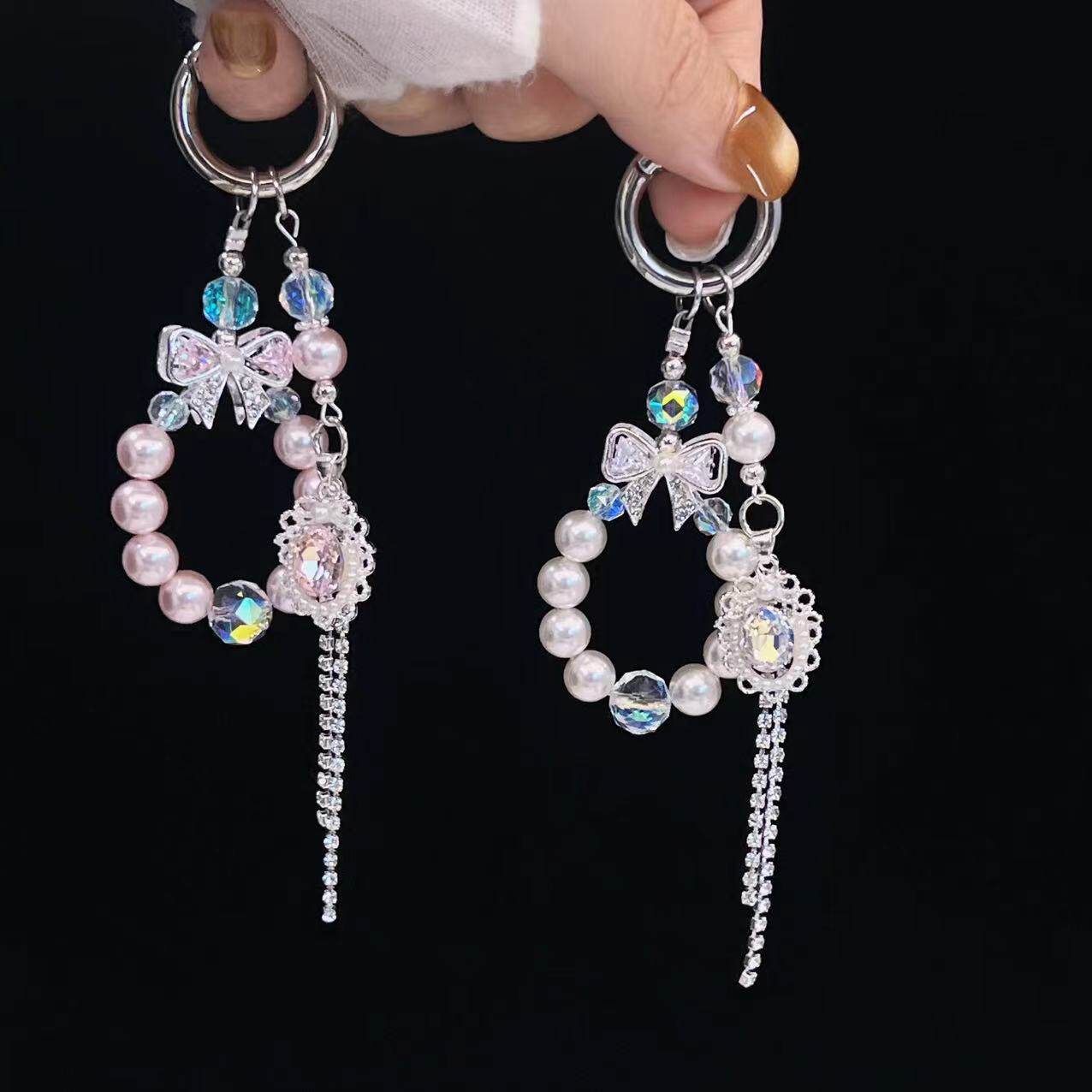 轻奢锆石蝴蝶结闪钻水晶流苏挂链手机链超显气质珍珠手机链