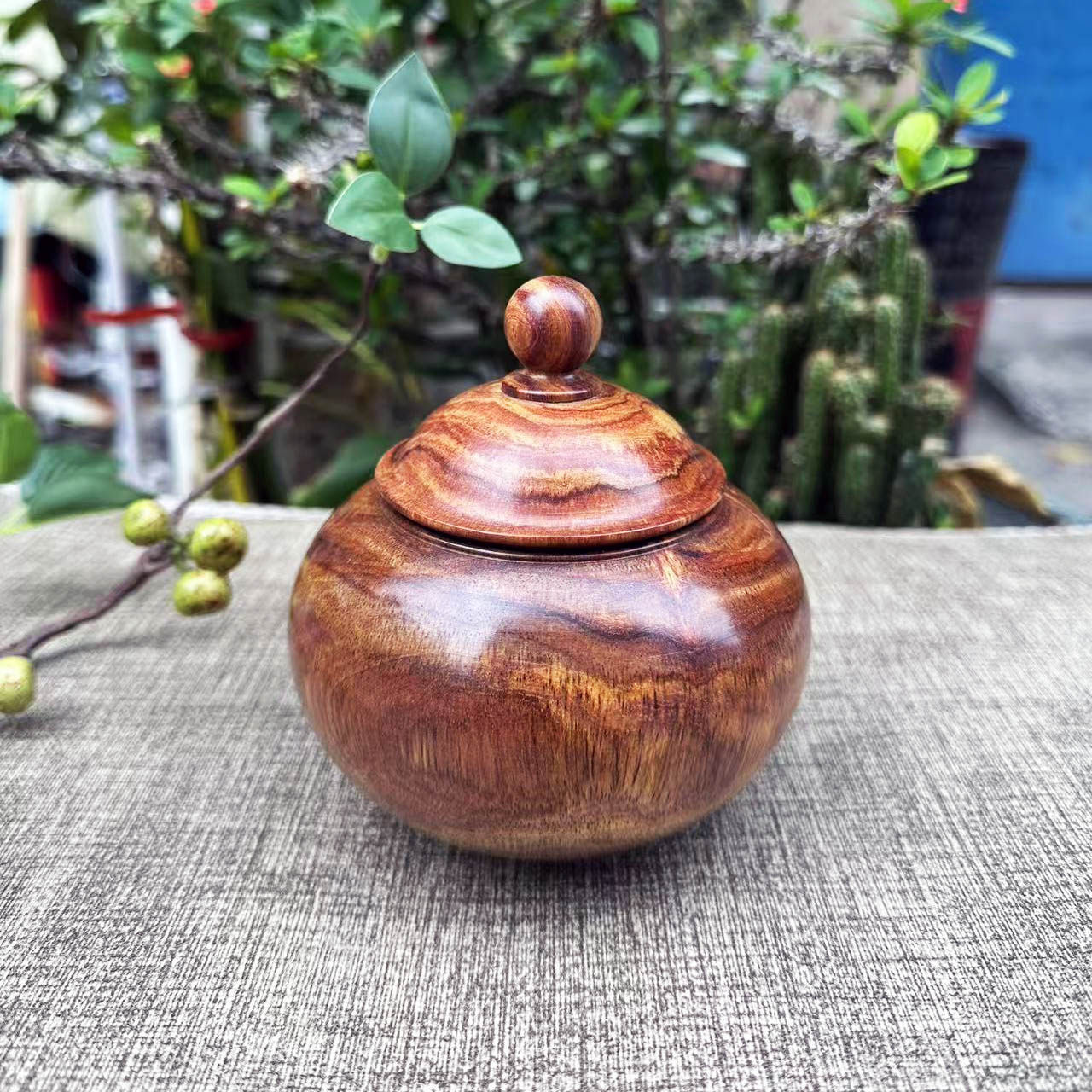 越南黄花梨油梨老料整木聚宝罐摆件降香黄檀红木茶叶罐工艺礼品