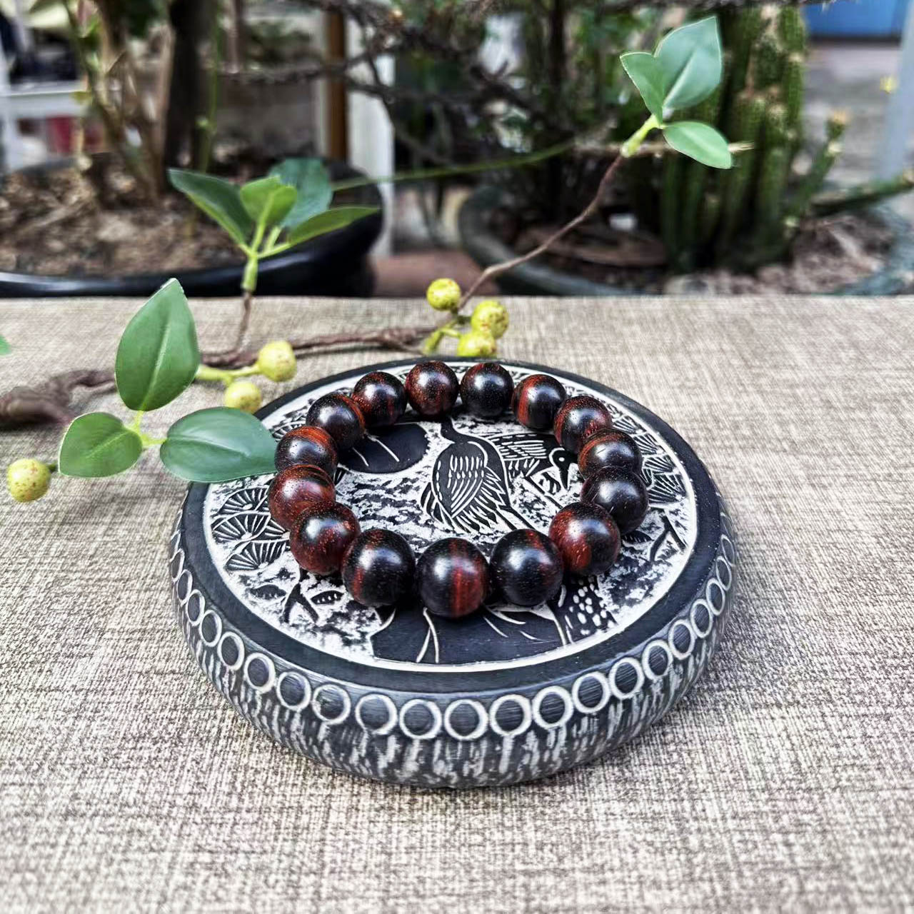 大红酸枝黑飘红佛珠手串1.5×15颗交趾黄檀红木手链工艺礼品实者