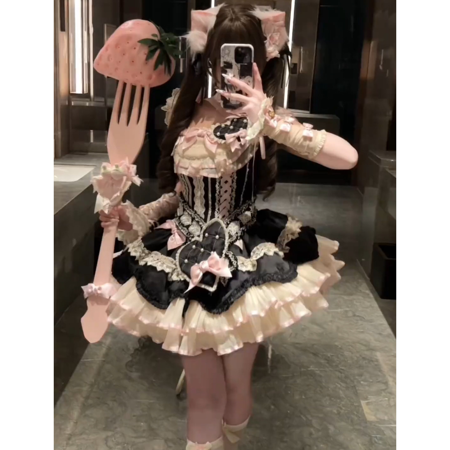 生成黑缎带可爱甜心lolita裙洋装图片