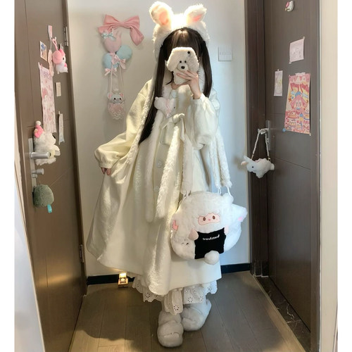 恋恋冬日冬季新款白月光毛呢大衣