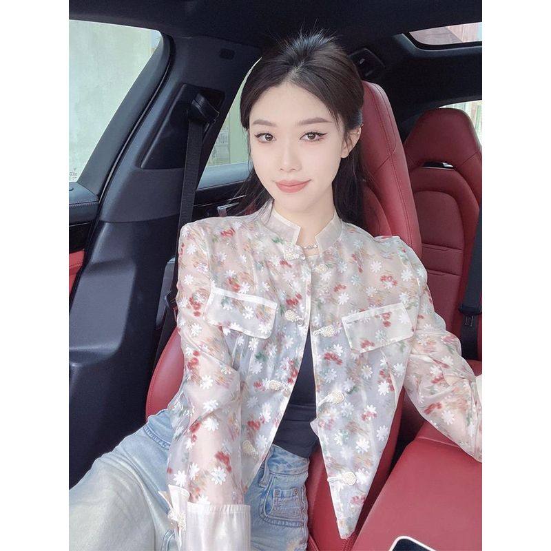 今年流行高级感超好看新中式国风名媛气质改良白色碎花防晒衬衫女