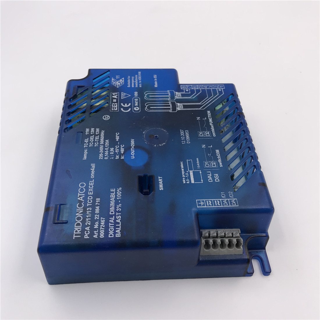 TRIDONIC.ATCO驱动器22084718 PCA2/11/13  实拍