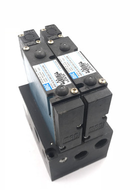 SMC电磁阀 92B-ACA-000-DU-DFAP-0DM+DU-DFAP-0DM 实拍