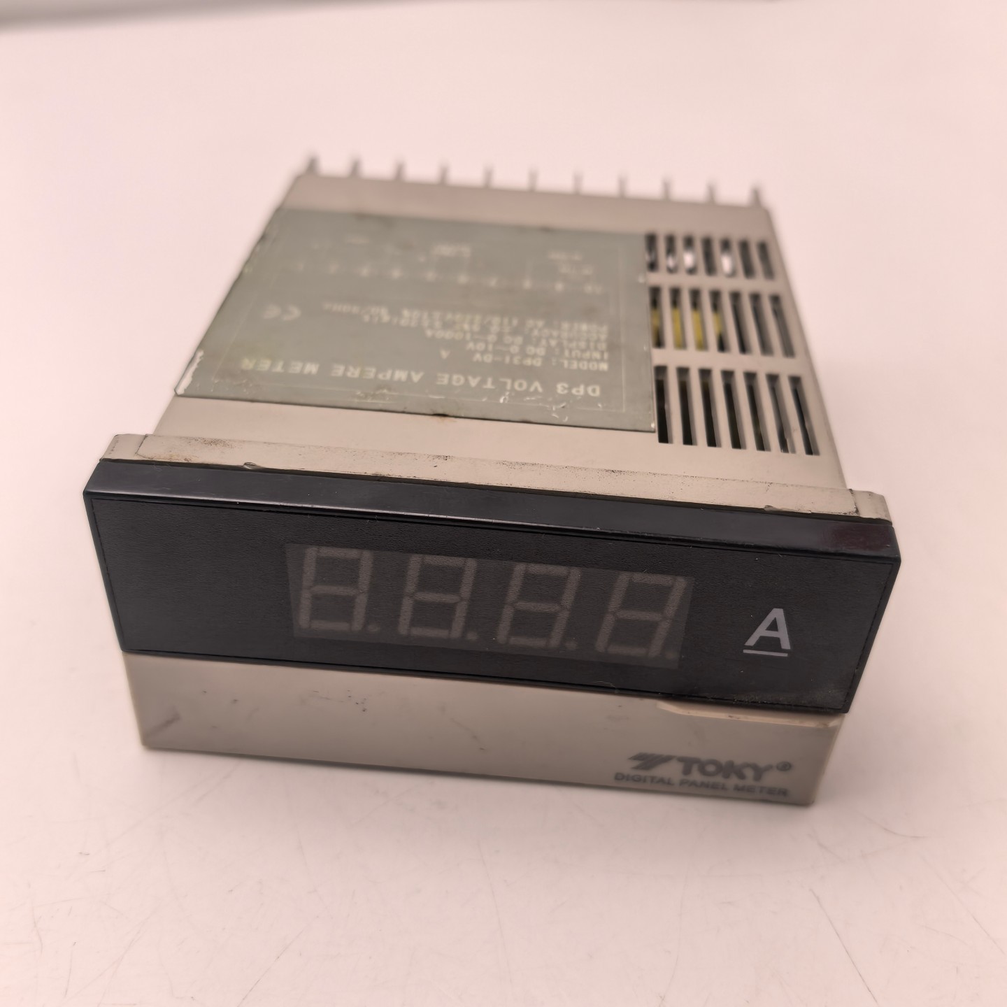 TOKY东崎DP3I-DV 数显电压表 高精度 导轨式安装 工业级测量仪表