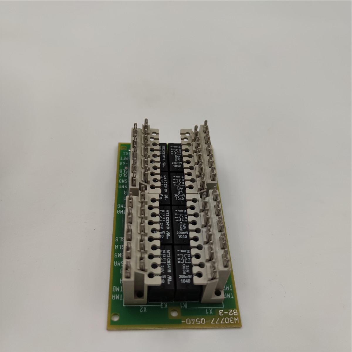 AXICOM  W30777-0540-B2-3  A30777-X540-A1-7411 实物实拍