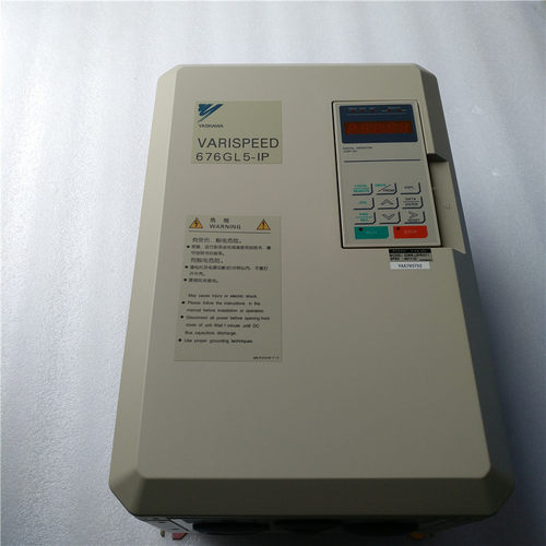 YASKAWA/安川11KW变频器 676GL5-IP CIMR-L5IP4011 11KG 正品实拍